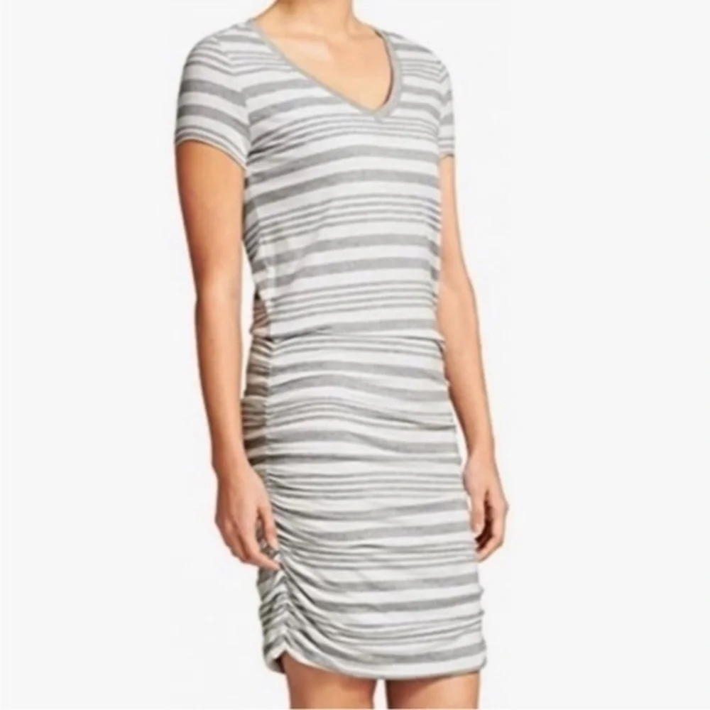 Athleta Topanga Dress Short Sleeve Grey and White Stiped Ruched Detail Dress - Picture 1 of 8